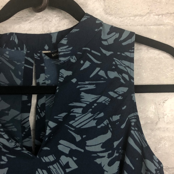 Banana Republic Sleeveless Blouse XS - Picture 3 of 4